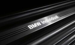 Illuminated door trim BMW individual.jpg