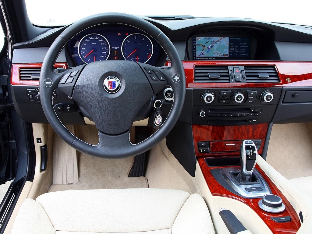 alpina_b5_s_touring_5.jpg