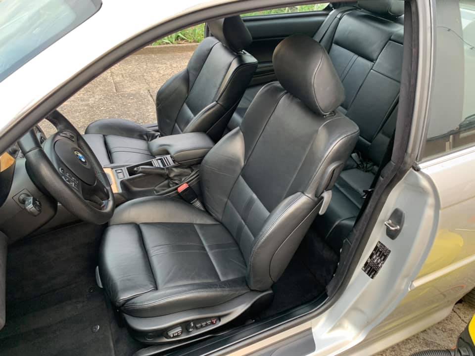sedačka z e46 1.jpg