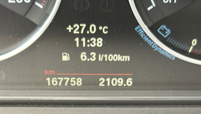 BMW 10.JPG