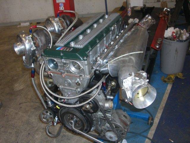 M5e303_8twin.jpg