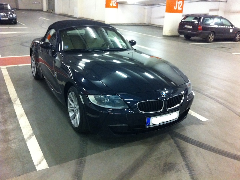Z4_02-small.jpg
