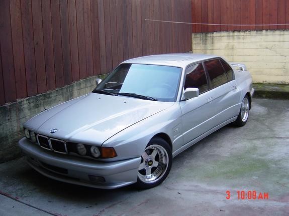 bmw750-1.jpg