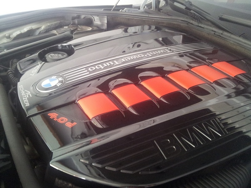 Nový kryt motoru od fy. Ac Schnitzer.