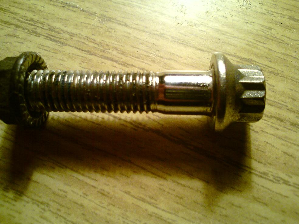 1) M7x32.JPG