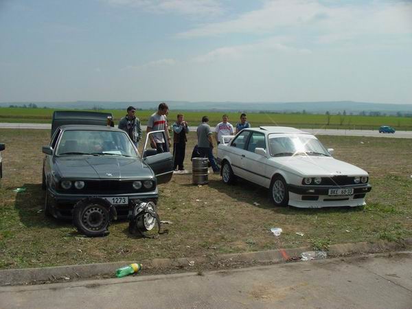 02.jpg