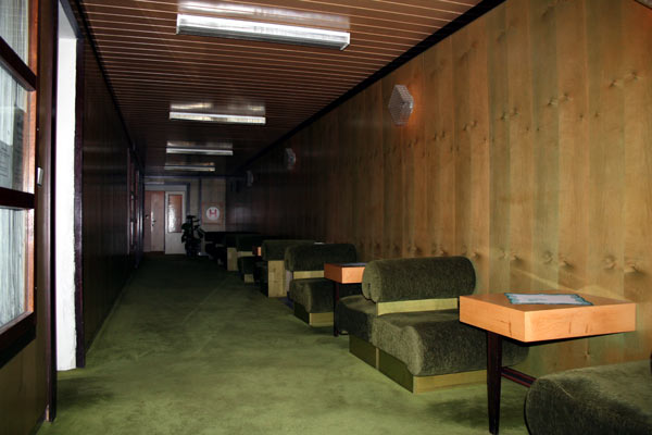 hotel2.jpg