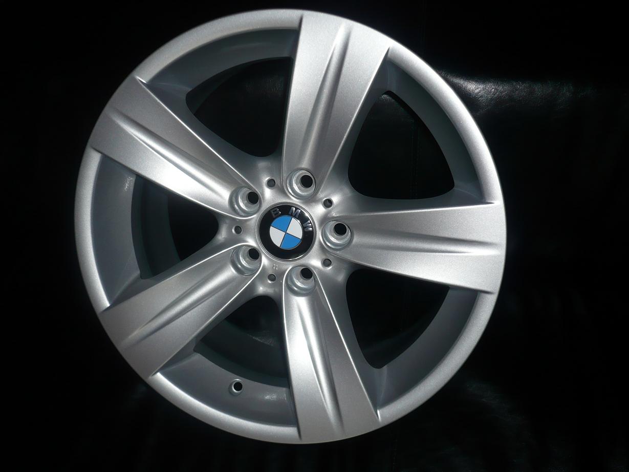 BMW 18 E-90 (1).JPG