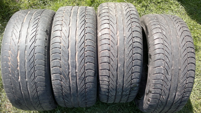 24042011109_resize.jpg