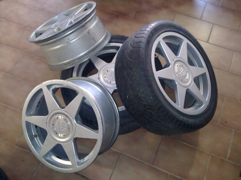 21032012830.jpg
