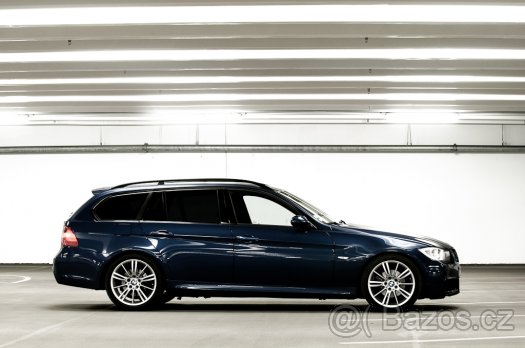 320D_edit.jpg
