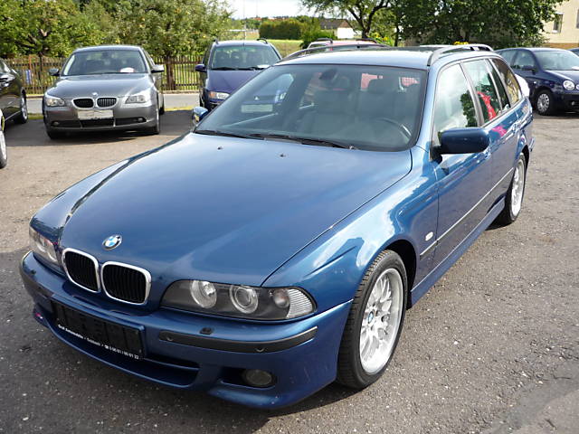 e39-touring-blue.jpg