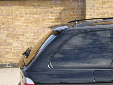 BMWE39touringmspoilter.jpg
