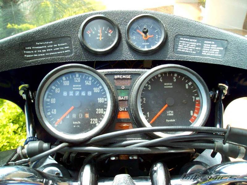 2004_03_08_bikepics-117782-800.jpg