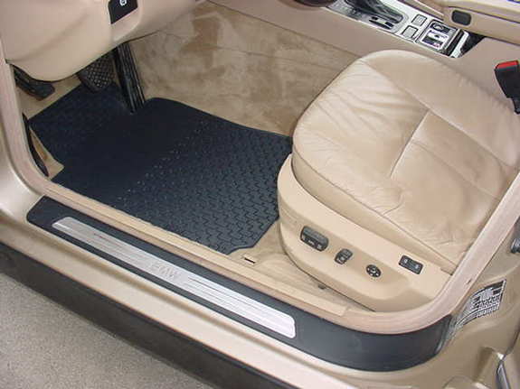 4335940390_large.jpg