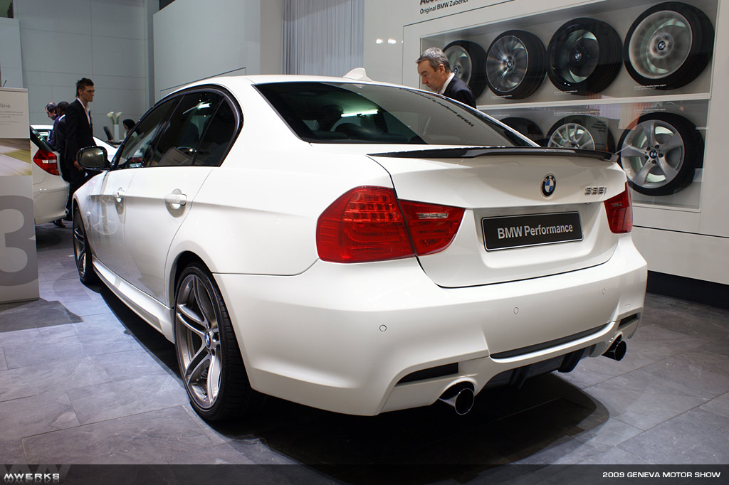 bmwperformancecargeneva004-1.jpg