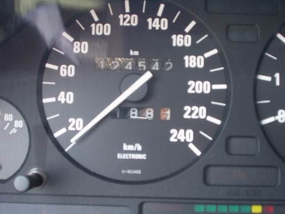 e34_manyp14.jpg