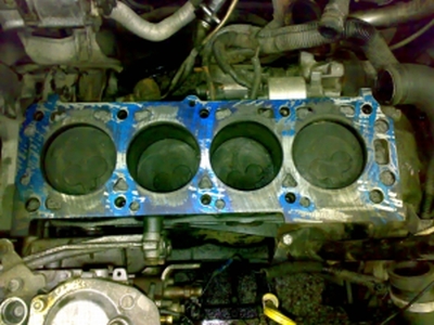 motor před zaškrabáním.jpg