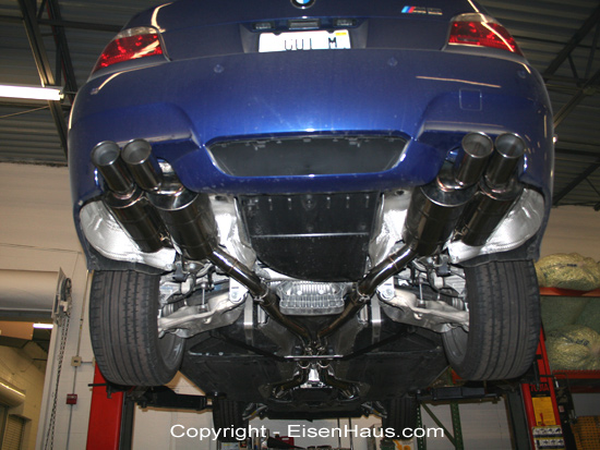 E60_M5 exhaust.jpg