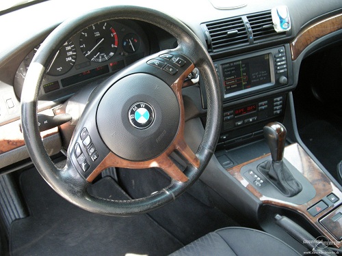 1762121-bmw-e39-530d-6.jpg
