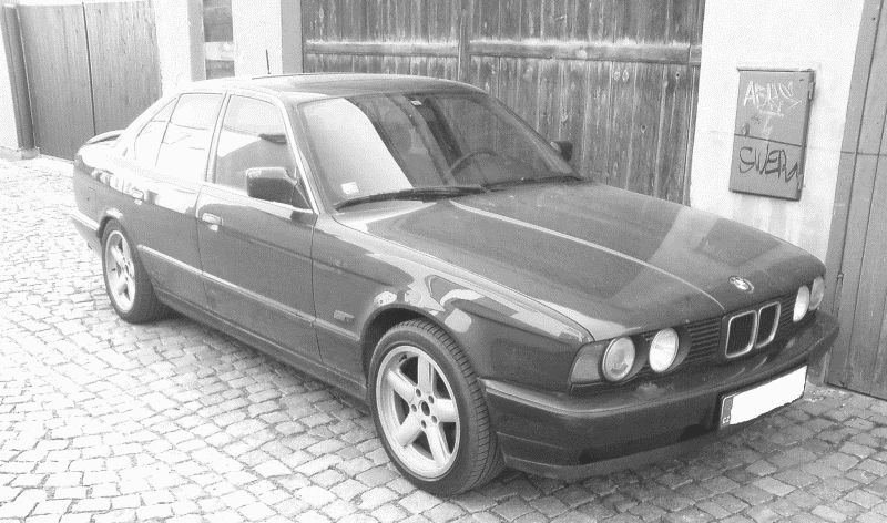 BMW_E34_525i.jpg