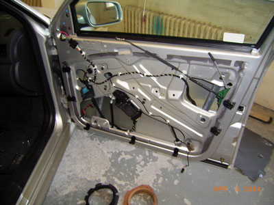 2004-05-30-12-51-04_1525.jpg