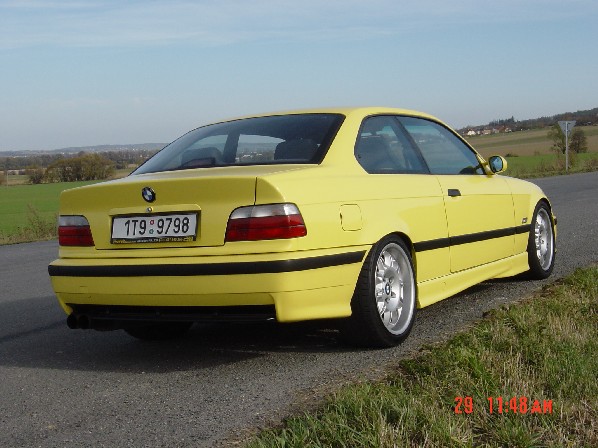 BMW 528 touring Individual 010.jpg