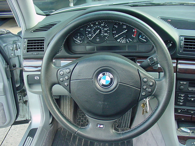 4335940438_large.jpg