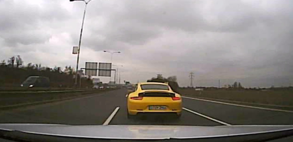 porsche.jpg