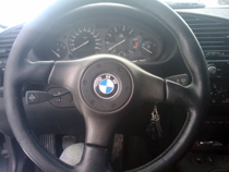 bmw_volant.jpg