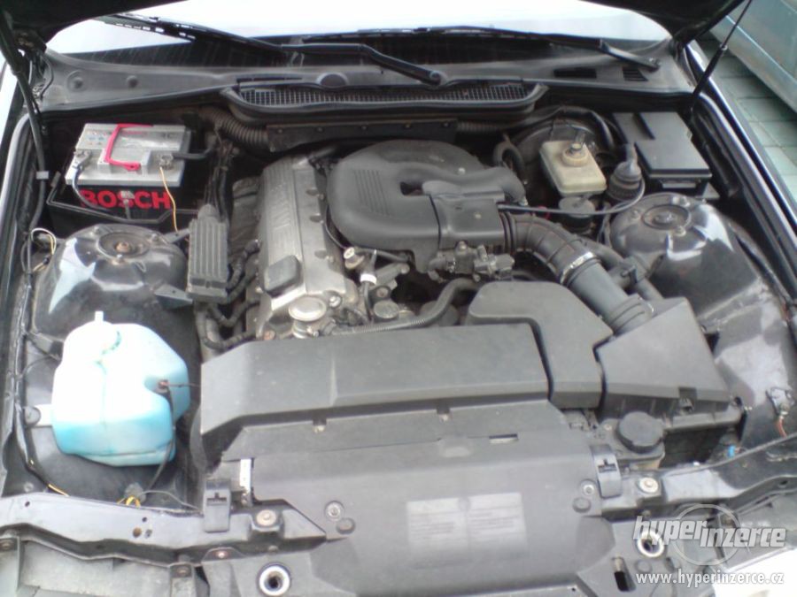 3407460-bmw-e36-318-ti-compact-4.jpg