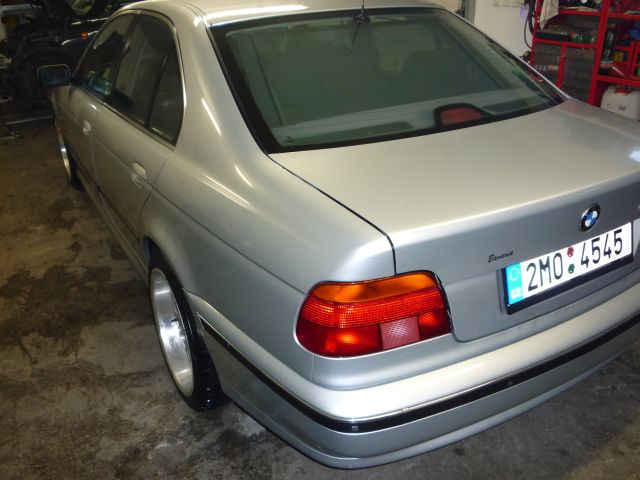 bmw 005.jpg