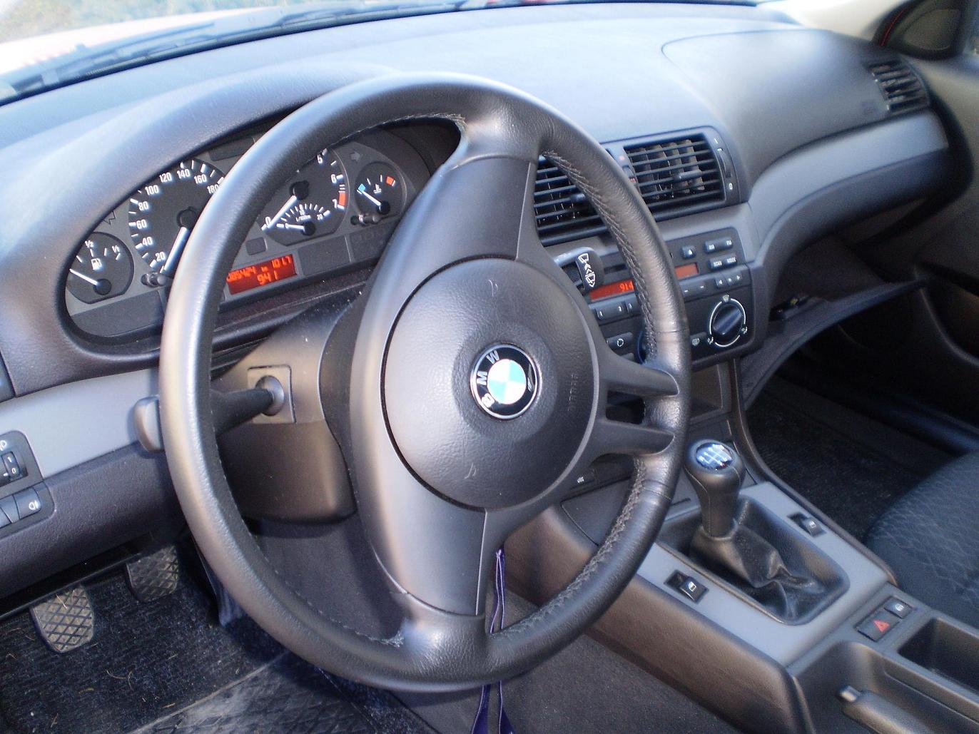 BMW 316ti 007.jpg