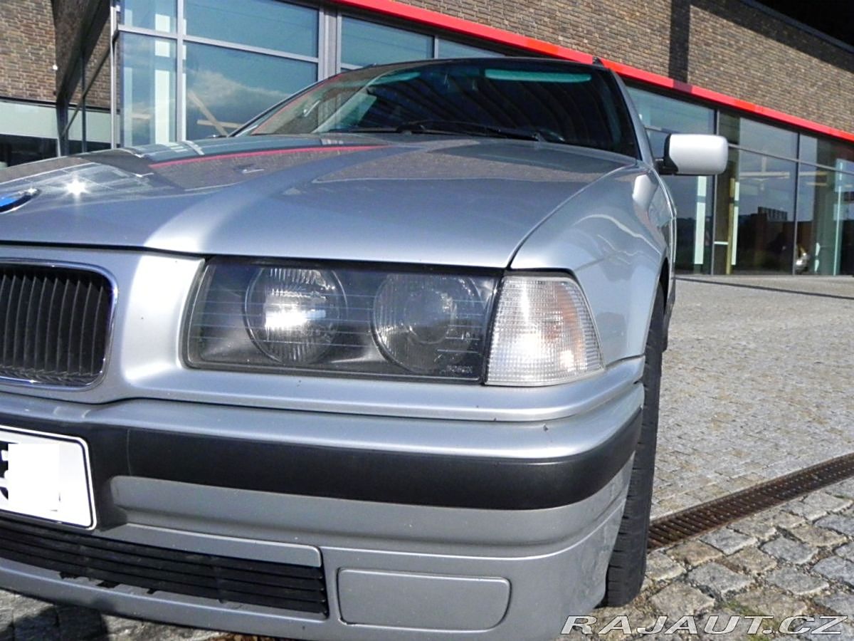 e5-bmw-3-e36-320i.jpg