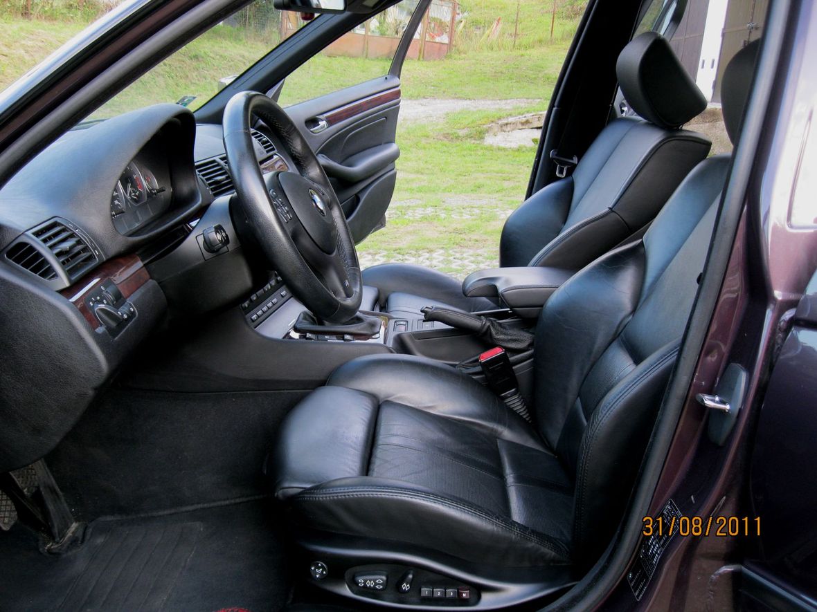 330xi-7.jpg