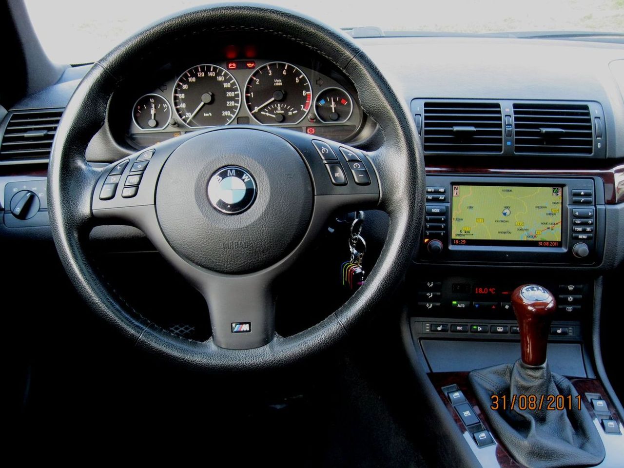 330xi-9.1.jpg