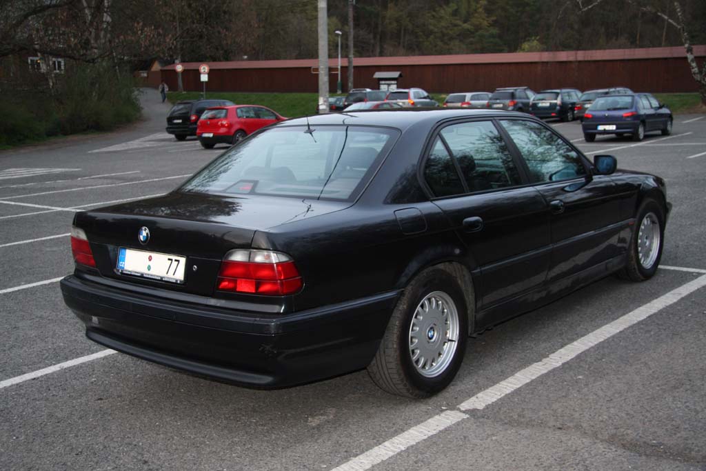 zadek-bok.jpg