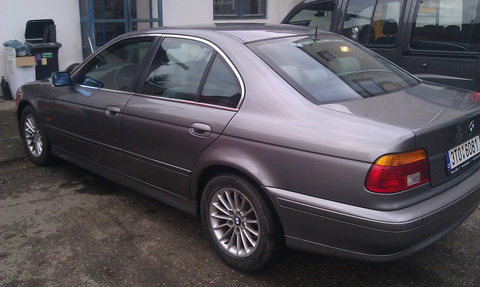 bmw10.jpg