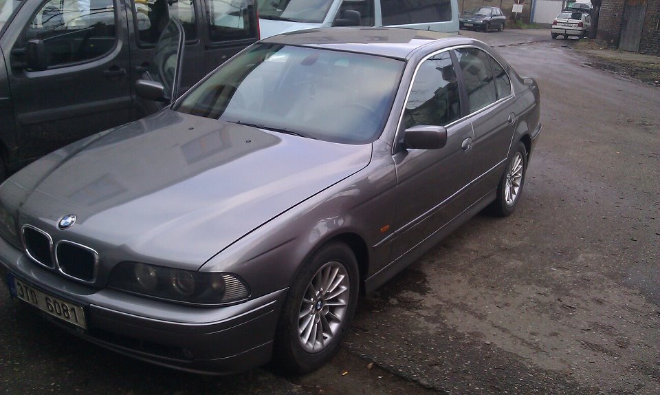 bmw11.jpg