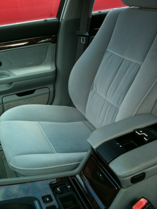 BMW7.JPG