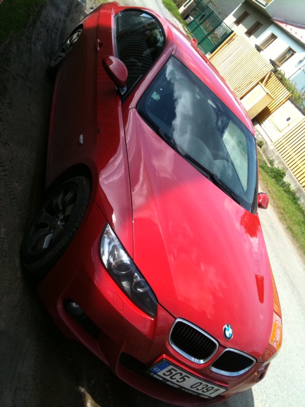 320d.jpg