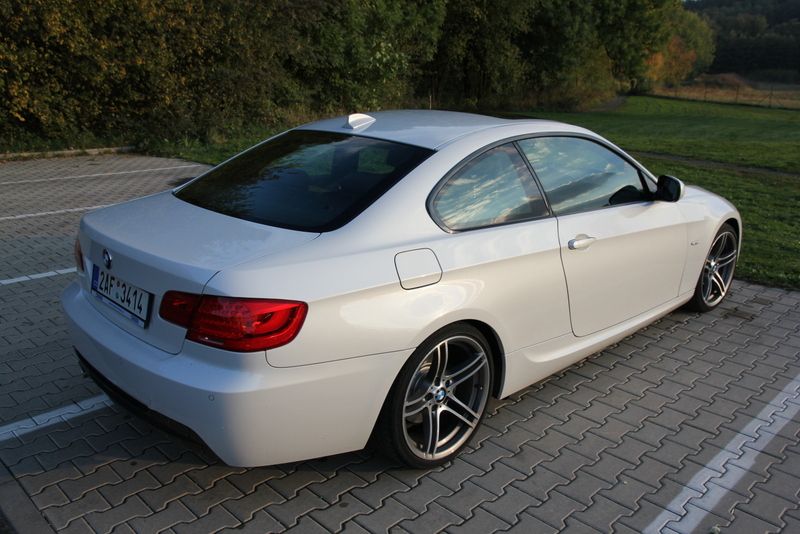 bmw2.jpg