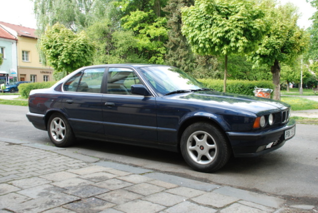 BMW.jpg
