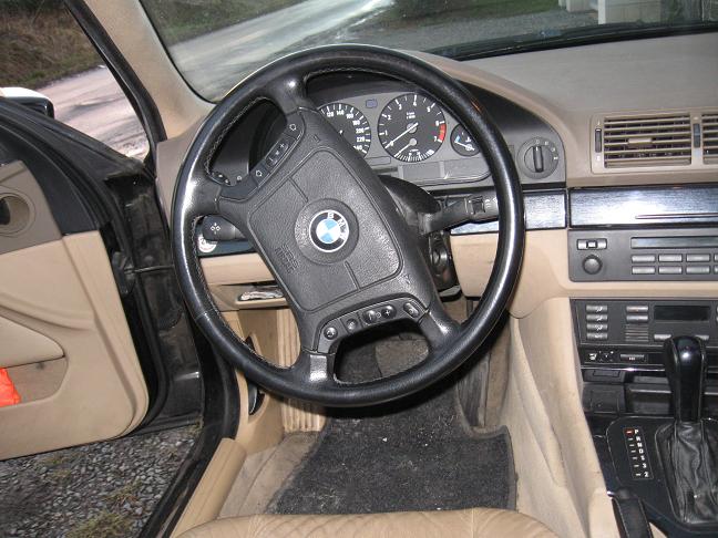 BMW5.jpg