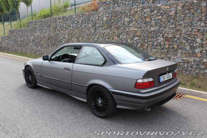 3-bmw-3-e36-323i.jpg