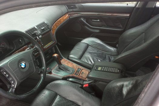 bmw 1.jpg