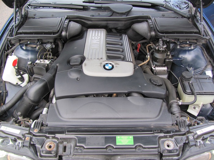 bmw m-packet 012.JPG