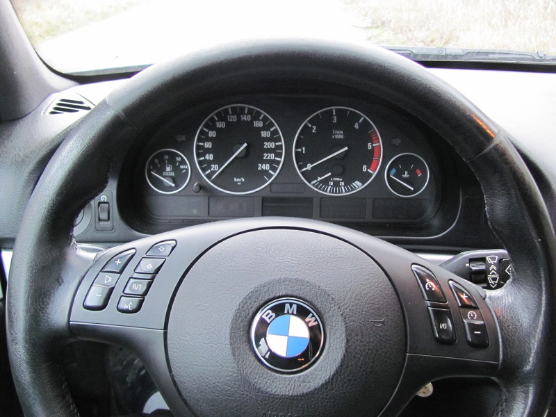 bmw m-packet 014.JPG