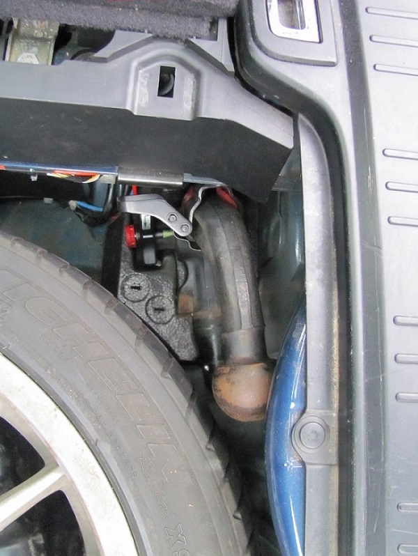 bmw m-packet 019.JPG