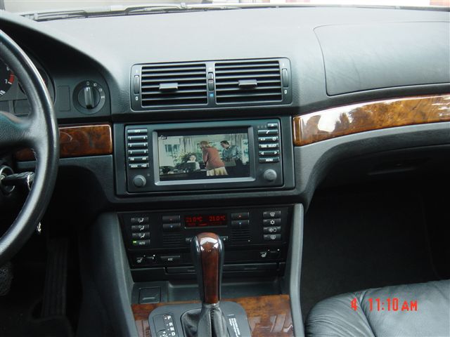 BMW 523iA 2.jpg